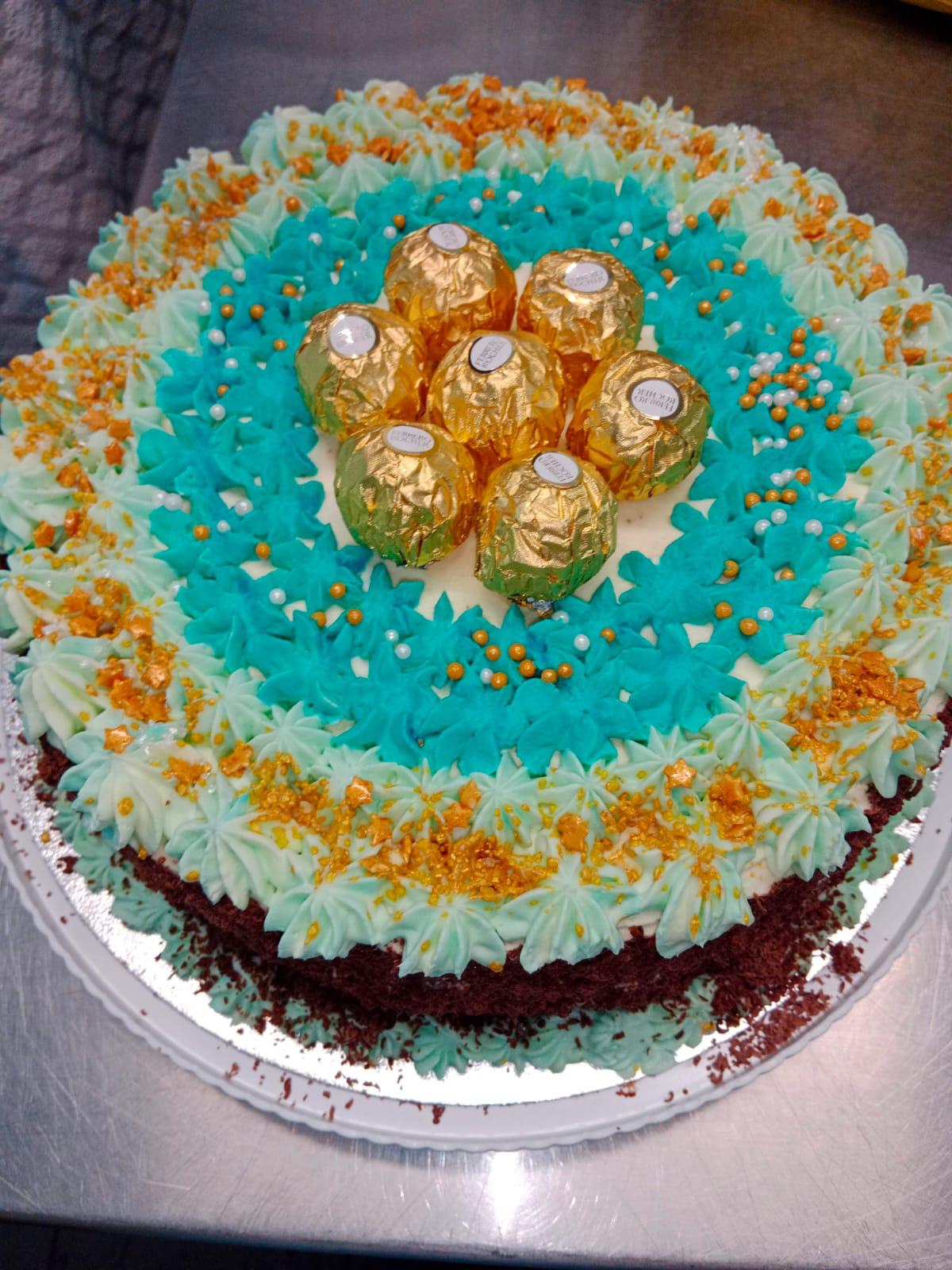 Pineapple cake